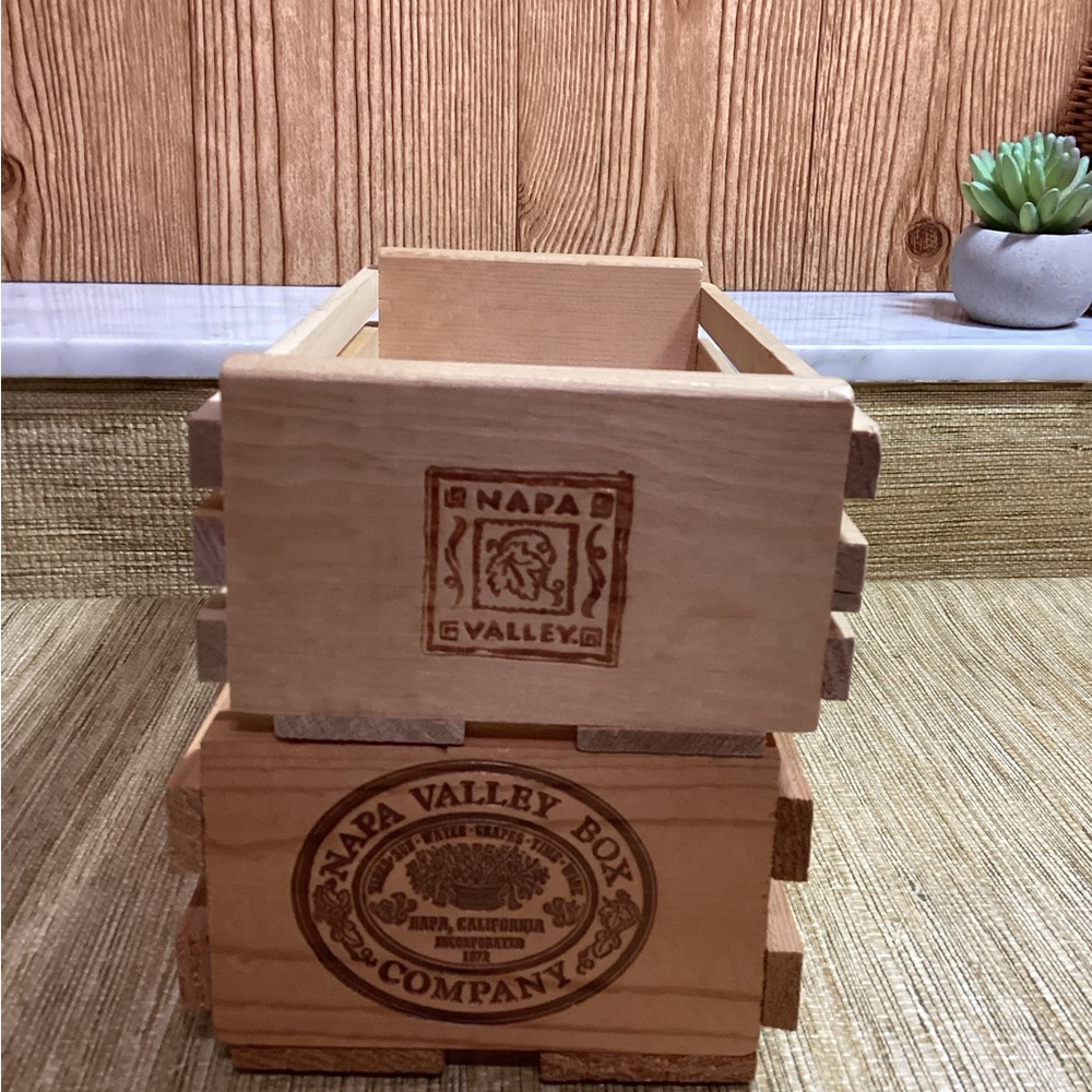 Vintage 2 Napa Valley Wooden Crates - Picture 2 of 7